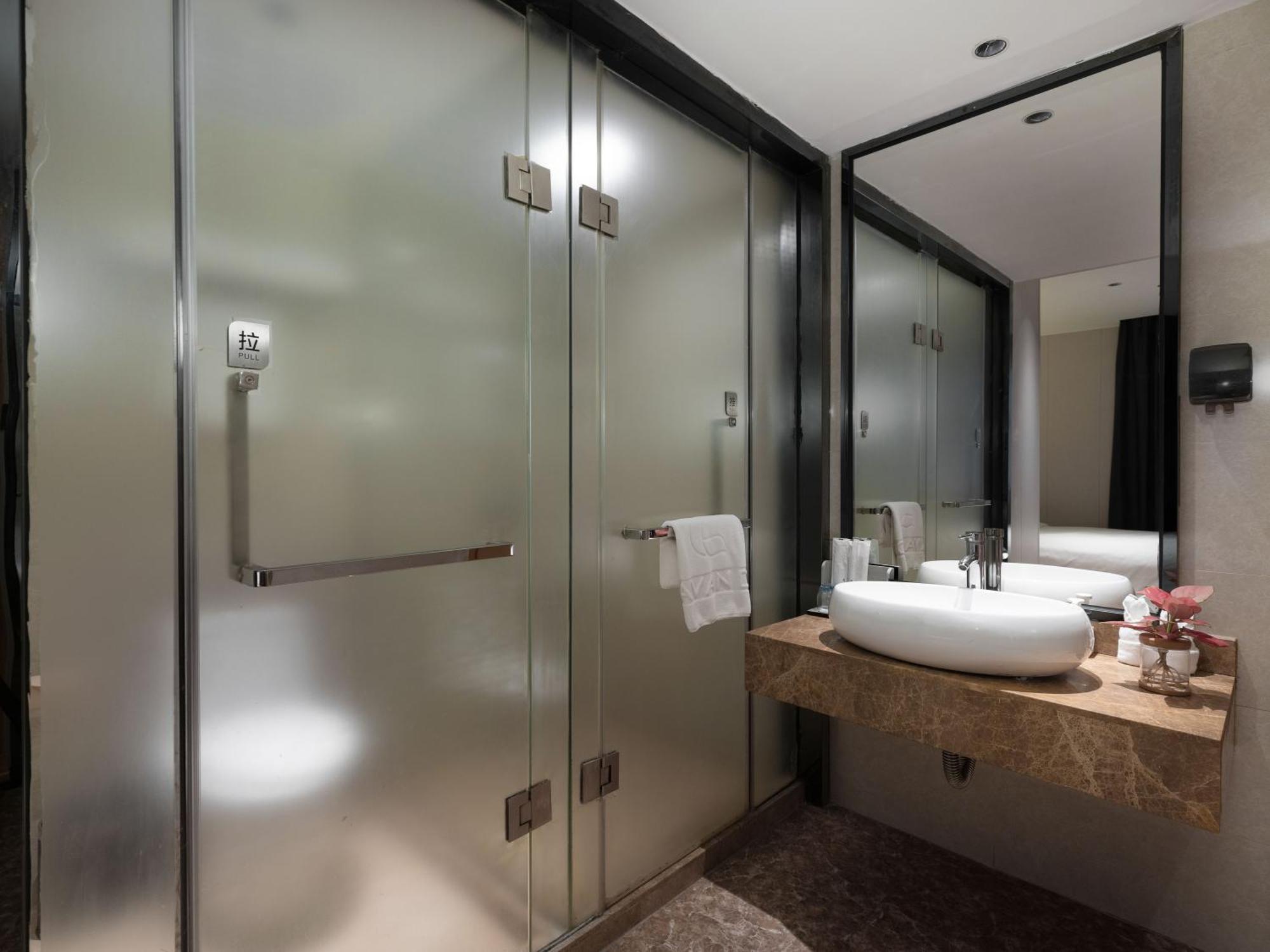 Lavande International Hotel Guangzhou Us Consulate General Guangzhou Grandview Plaza Branch - Free Shuttle Bus To Canton Fair Complex During Canton Fair Period & Free Vpn Internet Access Exterior foto